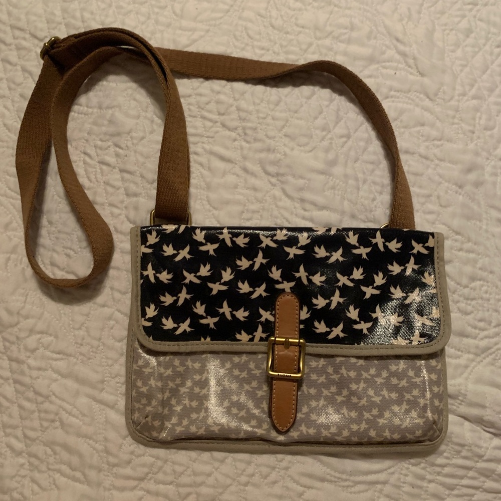 fossil crossbody bag